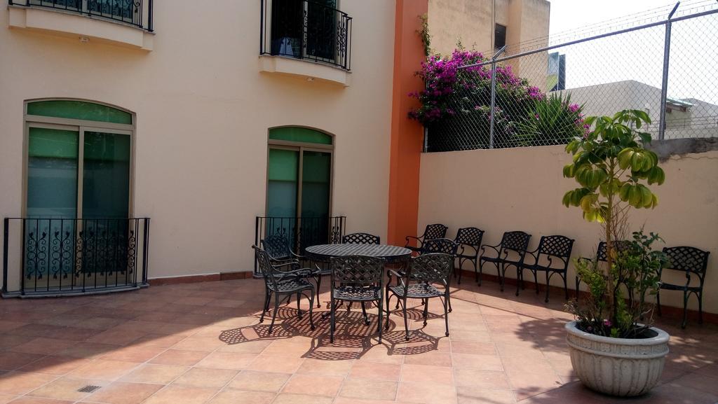 Hg Hotel Zapopan Exterior foto